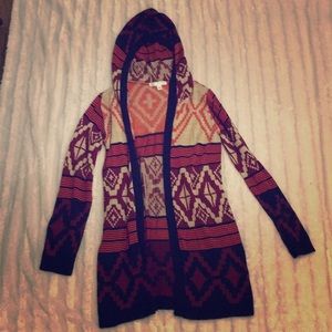 Hippy boho sweater with hood Aztec design long top